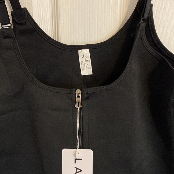 Women’s shapewear waist trainer NWT, excellent condition never worn. XL - Picture 2 of 6